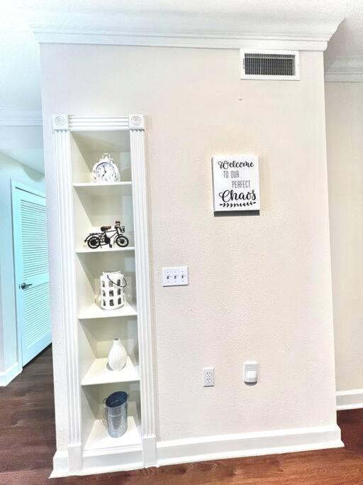 Luxury 1Bedroom/Pool View/ Galleria W/Study Desk Houston Extérieur photo